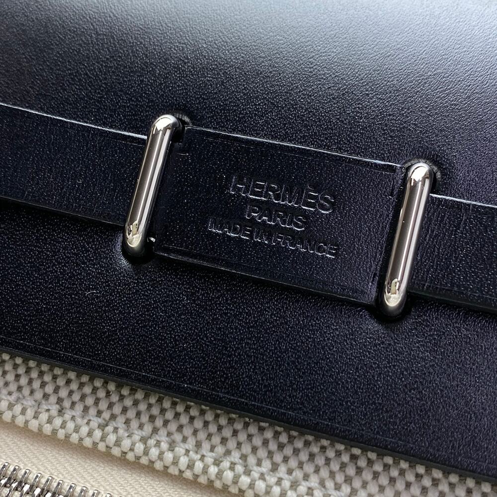Hermès Yale Bag Zip Mini Shoulder Bag Cream Black Toile Military Vache Hunter - Picture 12 of 16